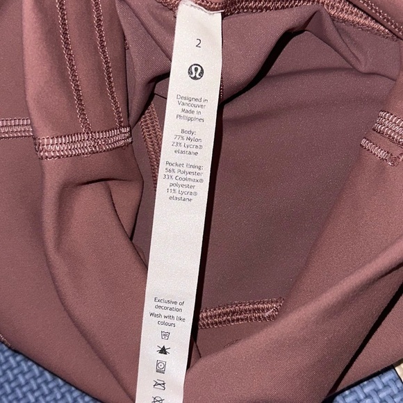 Lululemon Wunder Train High Rise Activewear Athletic Short 8" / Spiced Chai Sz 2 - Picture 9 of 10